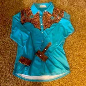 Ranch Dressn shirt Medium